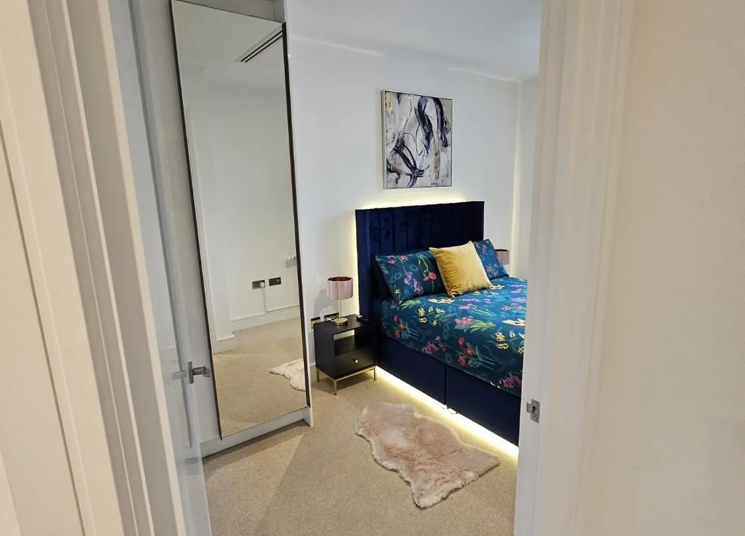 Cozy London Apartment Canary Wharf